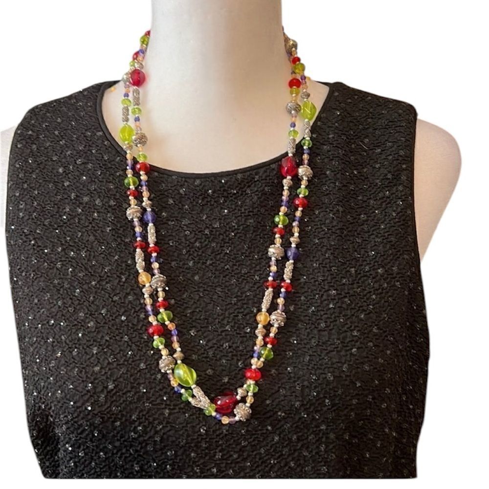 Double strand green silver red purple yellow different size beads necklace EUC
